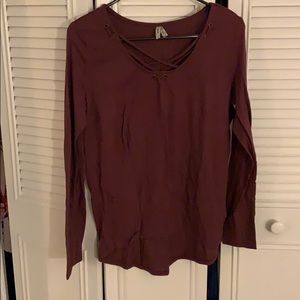 hi-low lace-front burgundy top